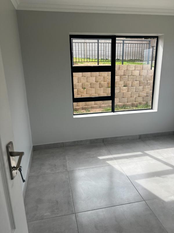 5 Bedroom Property for Sale in Dana Bay Western Cape